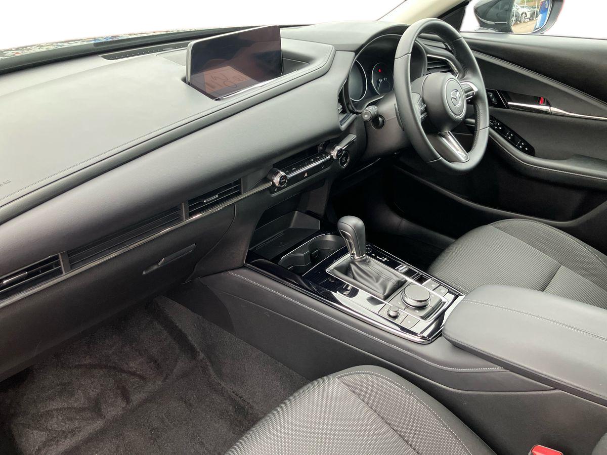 Used Mazda CX-30 2023 for sale - 76045535: Photo 6