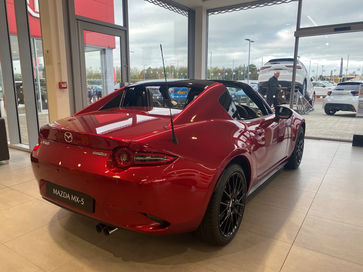 Used Mazda MX-5 2025 for sale - 76263977: Photo 4