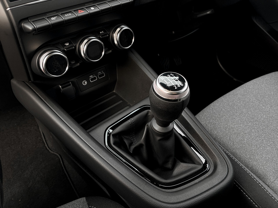 Used Renault Clio 2025 for sale - 77529537: Photo 23