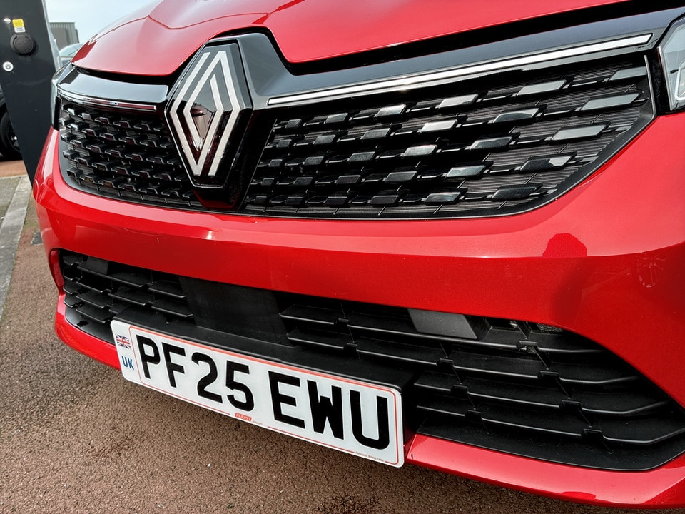 Used Renault Clio 2025 for sale - 77529537: Photo 27