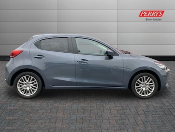 Used Mazda Mazda2 2023 for sale - 77417811: Photo