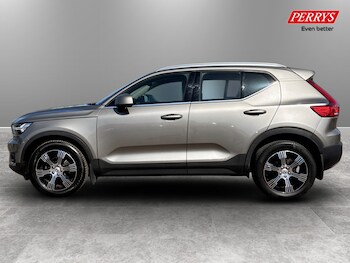 Used Volvo XC40 2021 for sale - 77980293: Photo