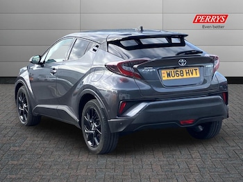 Used Toyota C-HR 2018 for sale - 75555553: Photo