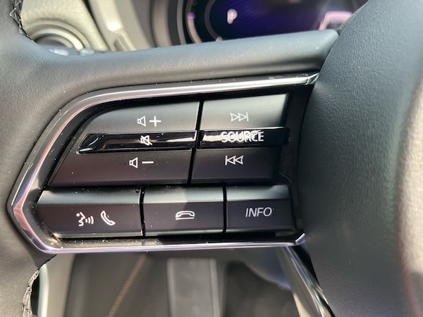 Used Mazda CX-60 2025 for sale - 76220019: Photo 19