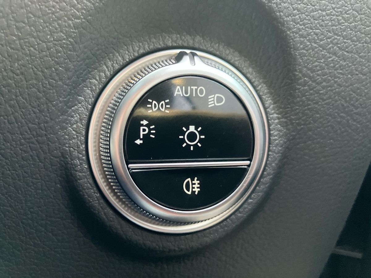 Used Mercedes-Benz C Class 2024 for sale - 77019235: Photo 32