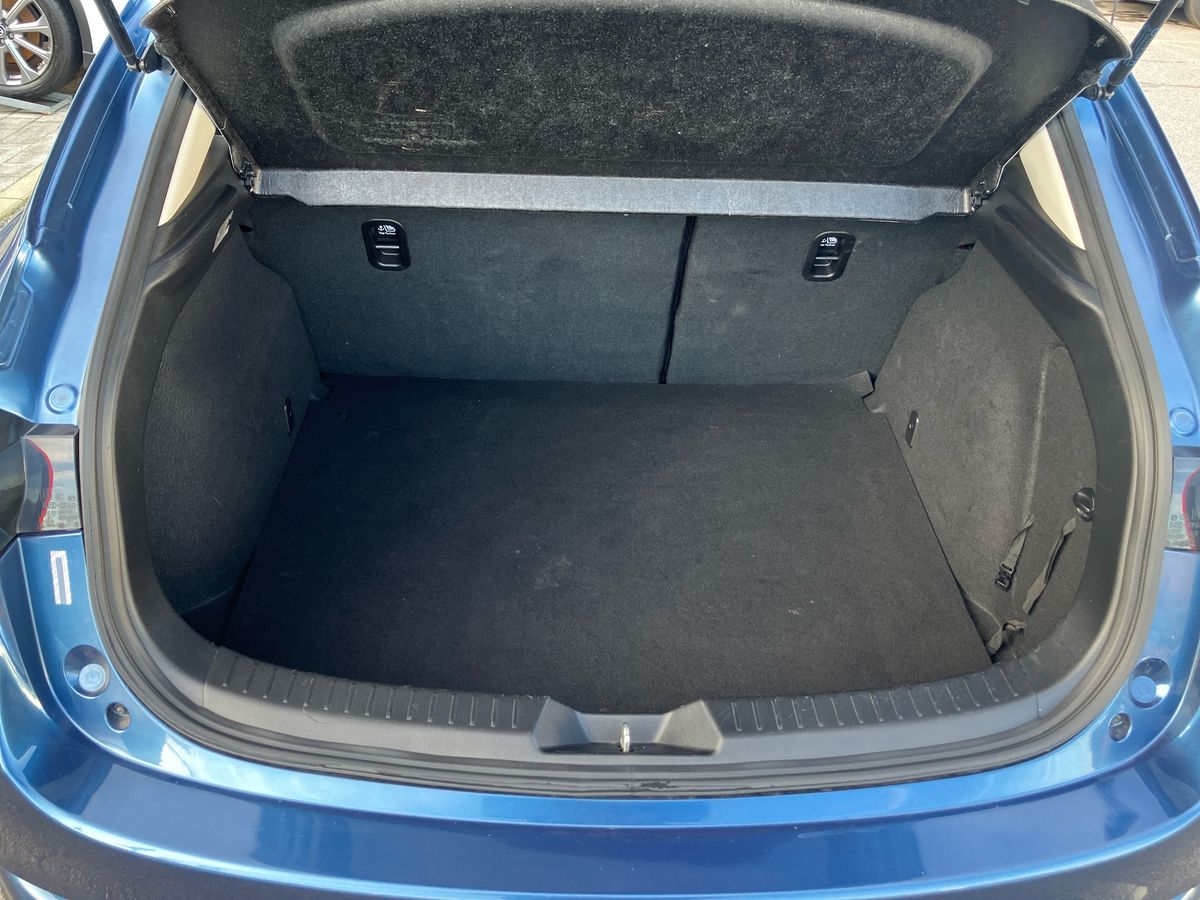 Used Mazda Mazda3 2017 for sale - 76436796: Photo 20