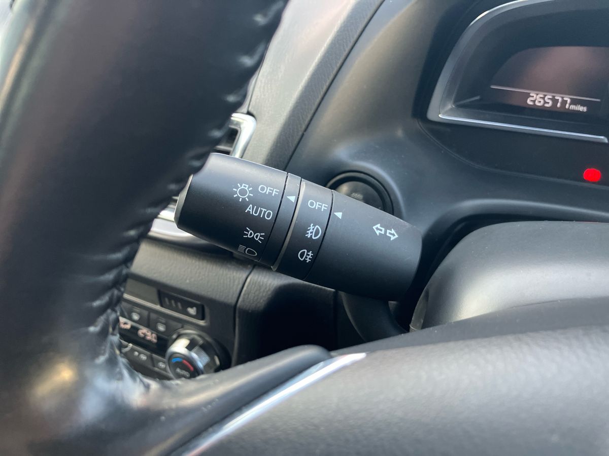 Used Mazda Mazda3 2017 for sale - 76436796: Photo 30