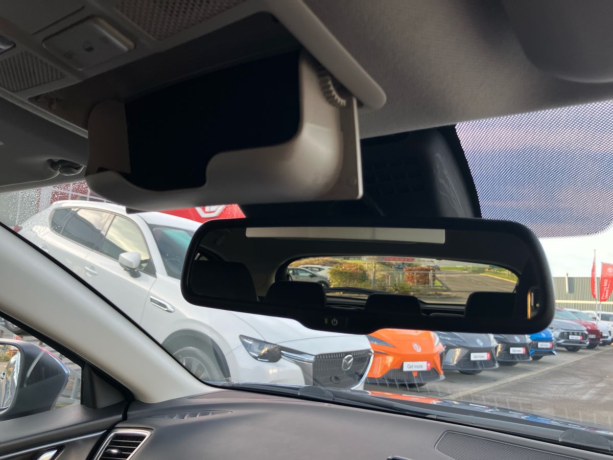 Used Mazda Mazda3 2017 for sale - 76436796: Photo 39