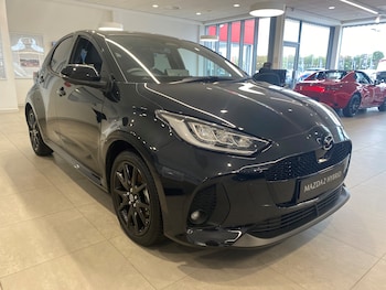 Mazda Mazda2 HYBRID feature image