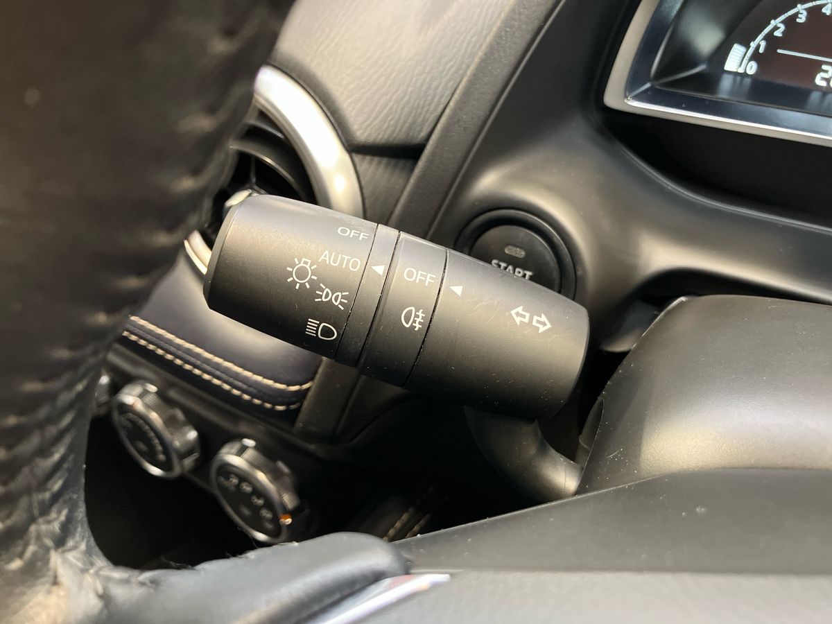 Used Mazda Mazda2 2023 for sale - 76128129: Photo 27