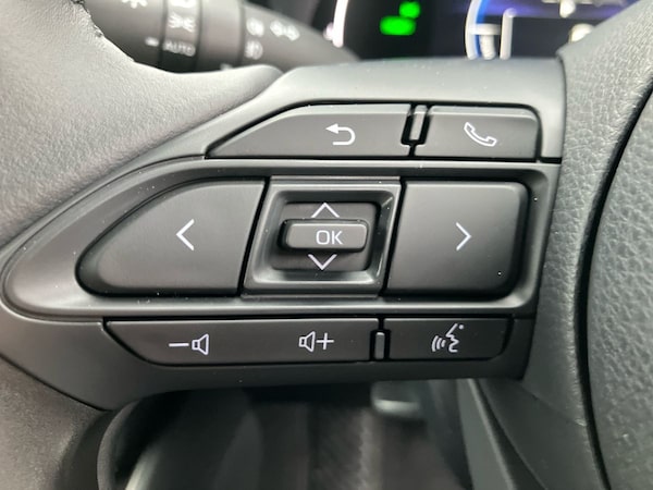 Used Mazda Mazda2 HYBRID 2024 for sale - 74927375: Photo 16