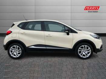 Used Renault Captur 2016 for sale - 74637691: Photo