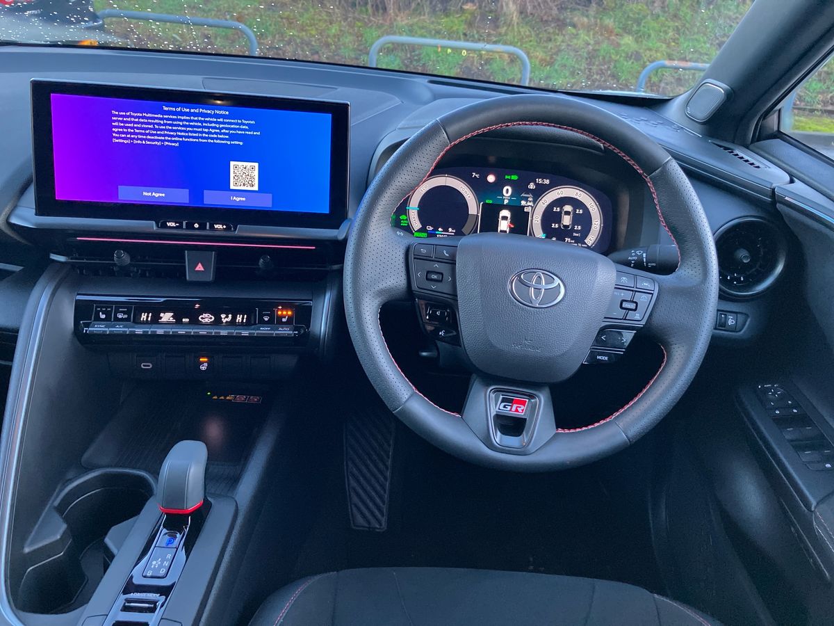 Used Toyota C-HR 2024 for sale - 77125298: Photo 15