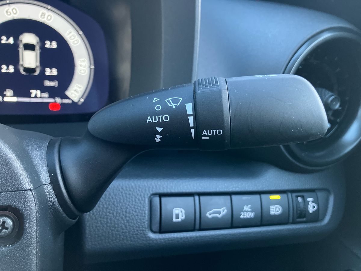 Used Toyota C-HR 2024 for sale - 77125298: Photo 36