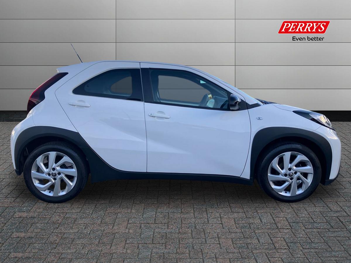 Used Toyota Aygo X 2024 for sale - 77094257: Photo 3