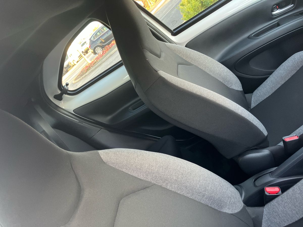 Used Toyota Aygo X 2024 for sale - 77094257: Photo 36