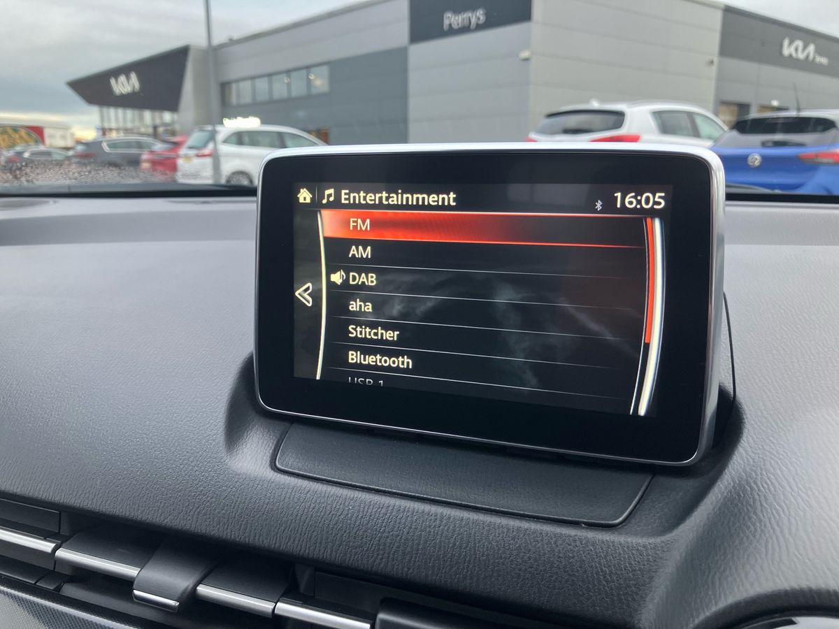 Used Mazda Mazda2 2016 for sale - 76412851: Photo 10