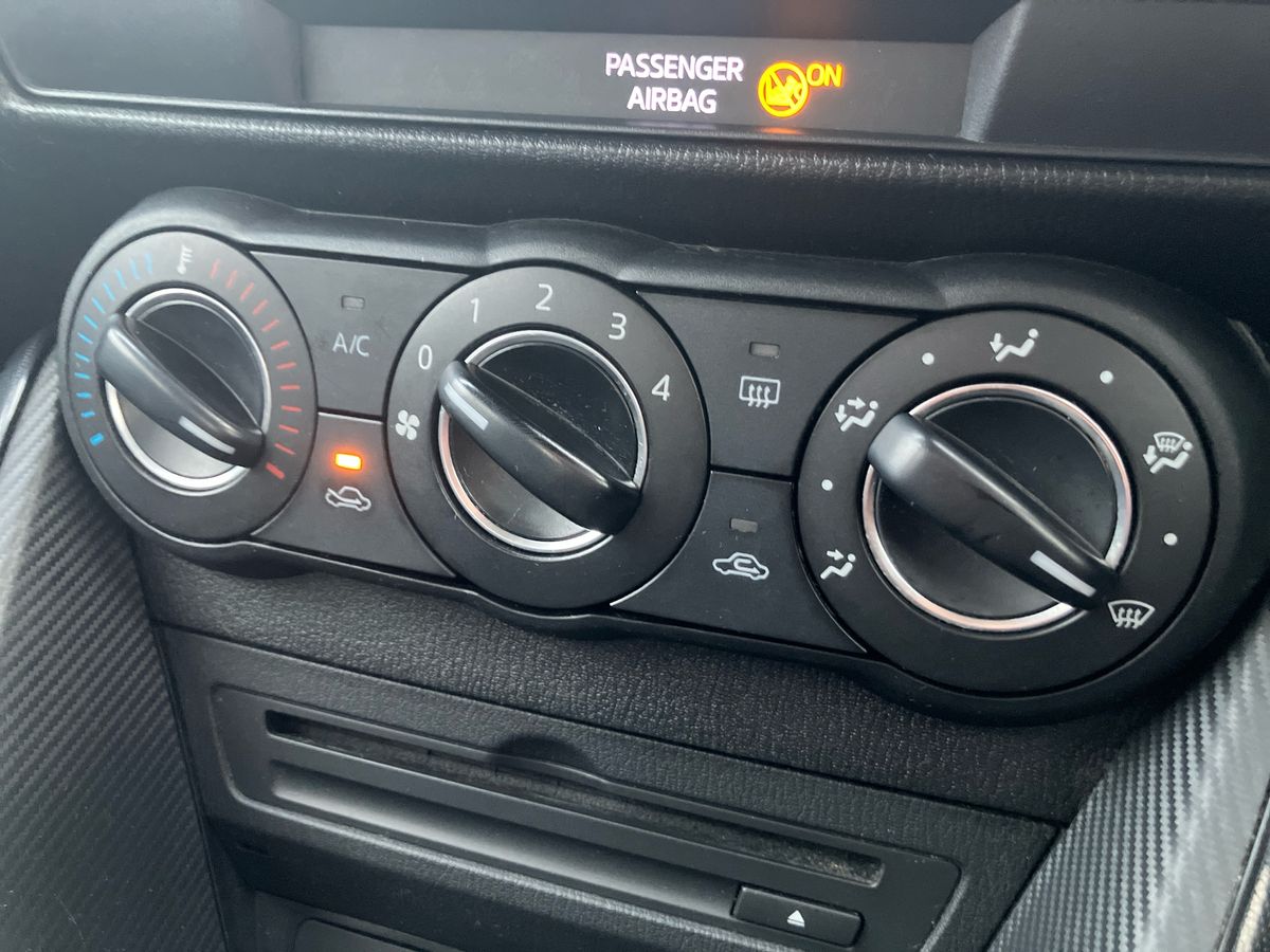 Used Mazda Mazda2 2016 for sale - 76412851: Photo 12