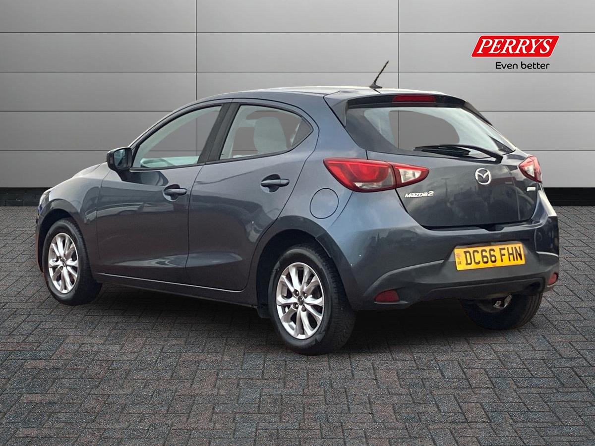 Used Mazda Mazda2 2016 for sale - 76412851: Photo 2