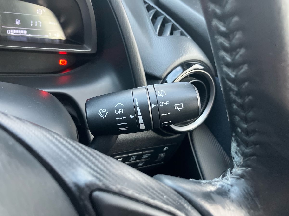 Used Mazda Mazda2 2016 for sale - 76412851: Photo 24