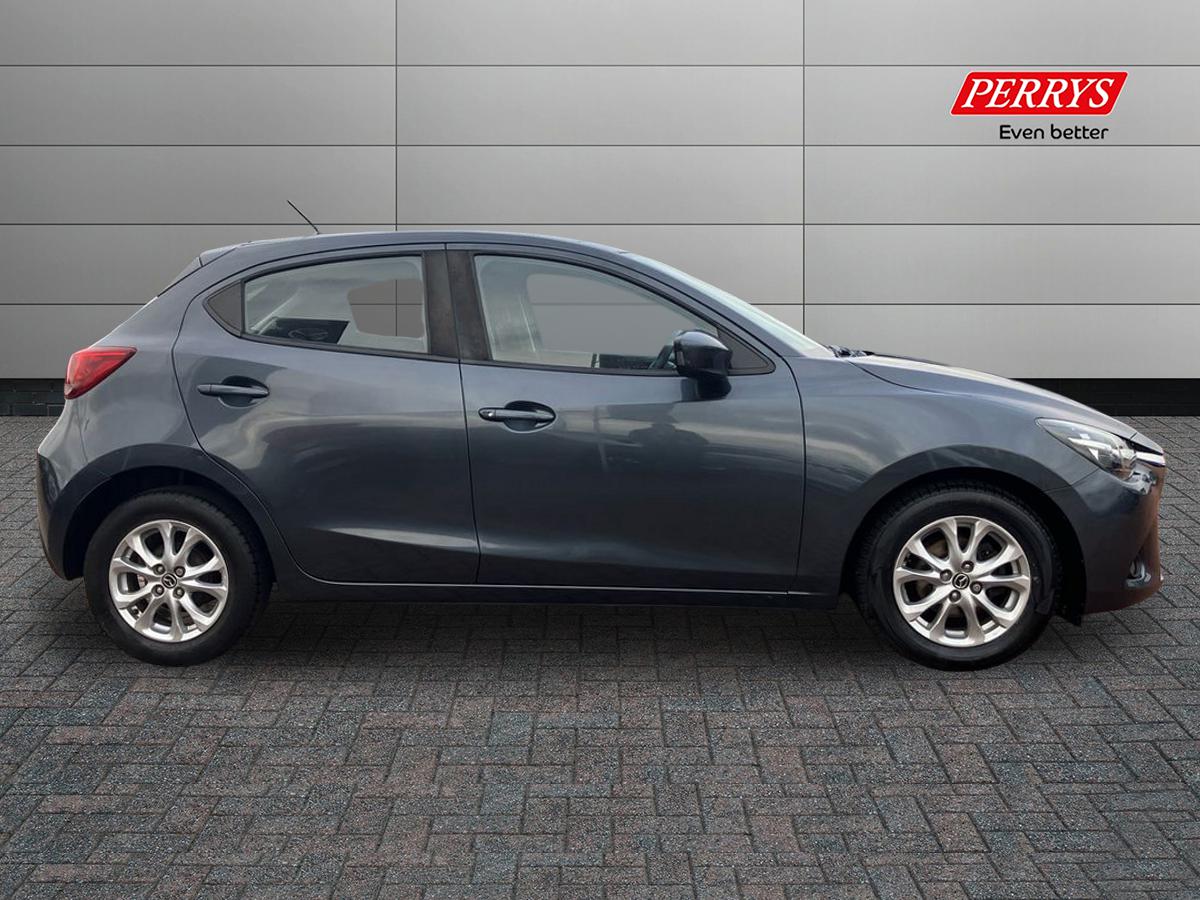 Used Mazda Mazda2 2016 for sale - 76412851: Photo 3