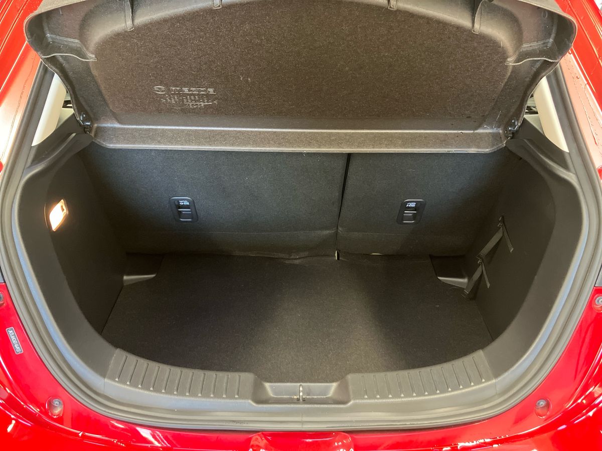 Used Mazda Mazda2 2023 for sale - 76792557: Photo 20