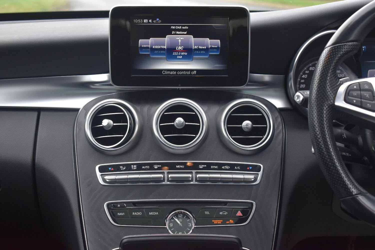 Used Mercedes-Benz C Class 2016 for sale - 76550976: Photo 26