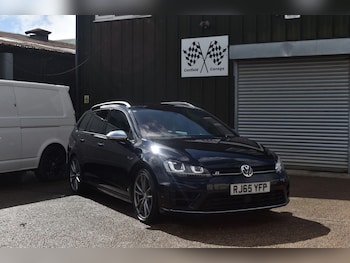 Used Volkswagen Golf 2015 for sale - 75789484: Photo