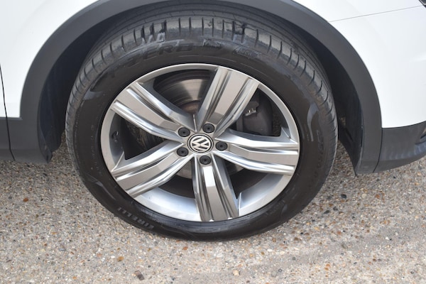 Used Volkswagen Tiguan 2017 for sale - 75657678: Photo 43