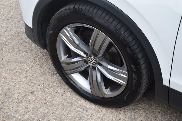 Used Volkswagen Tiguan 2017 for sale - 75657678: Photo 46