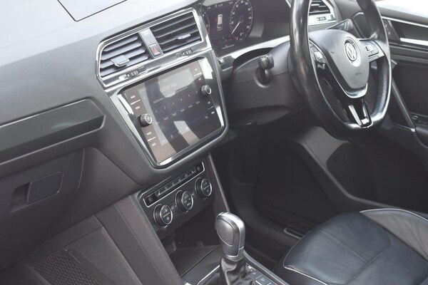 Used Volkswagen Tiguan 2017 for sale - 75657678: Photo 7