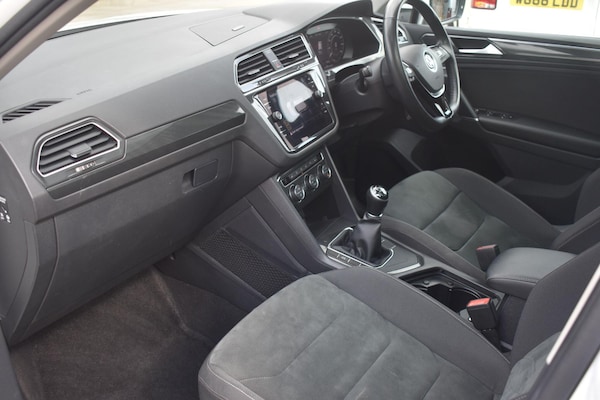 Used Volkswagen Tiguan 2017 for sale - 75635322: Photo 7
