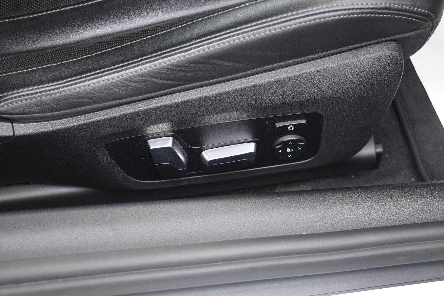 Used BMW 8 Series 2019 for sale - 76991967: Photo 11