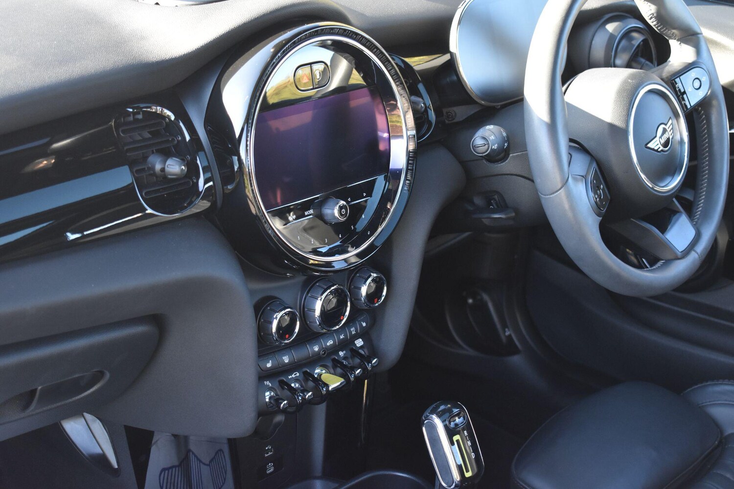 Used MINI Electric Hatch 2022 for sale - 76189331: Photo 10