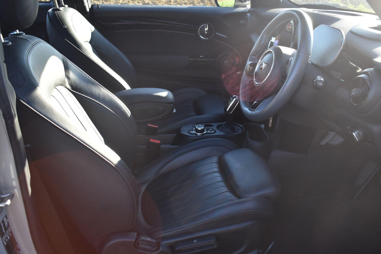 Used MINI Electric Hatch 2022 for sale - 76189331: Photo 12