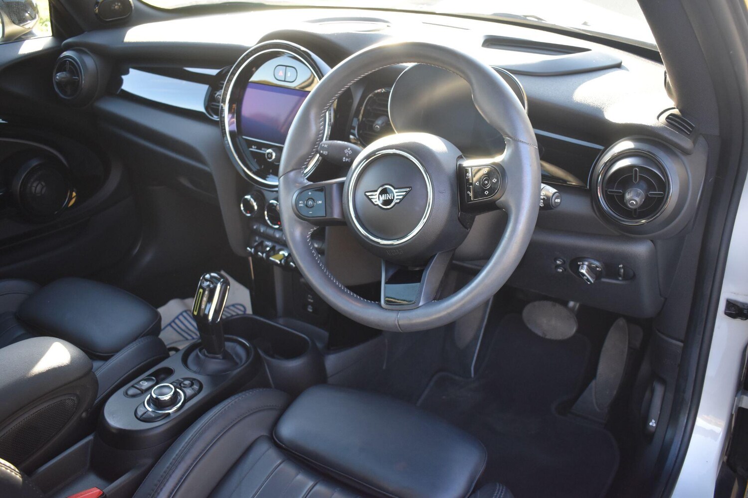 Used MINI Electric Hatch 2022 for sale - 76189331: Photo 20