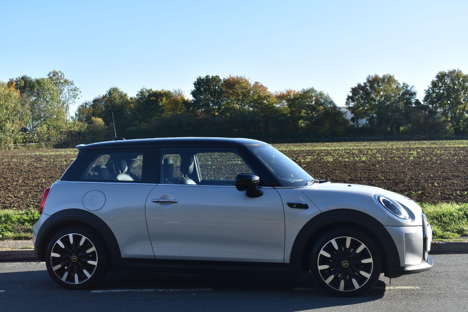 Used MINI Electric Hatch 2022 for sale - 76189331: Photo 7