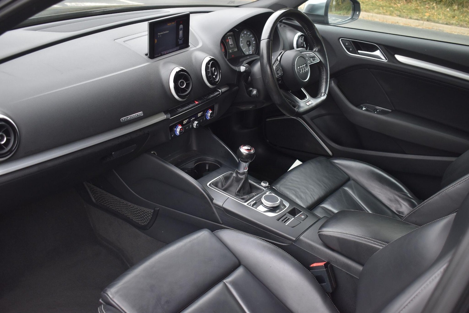 Used Audi S3 2016 for sale - 76306802: Photo 10