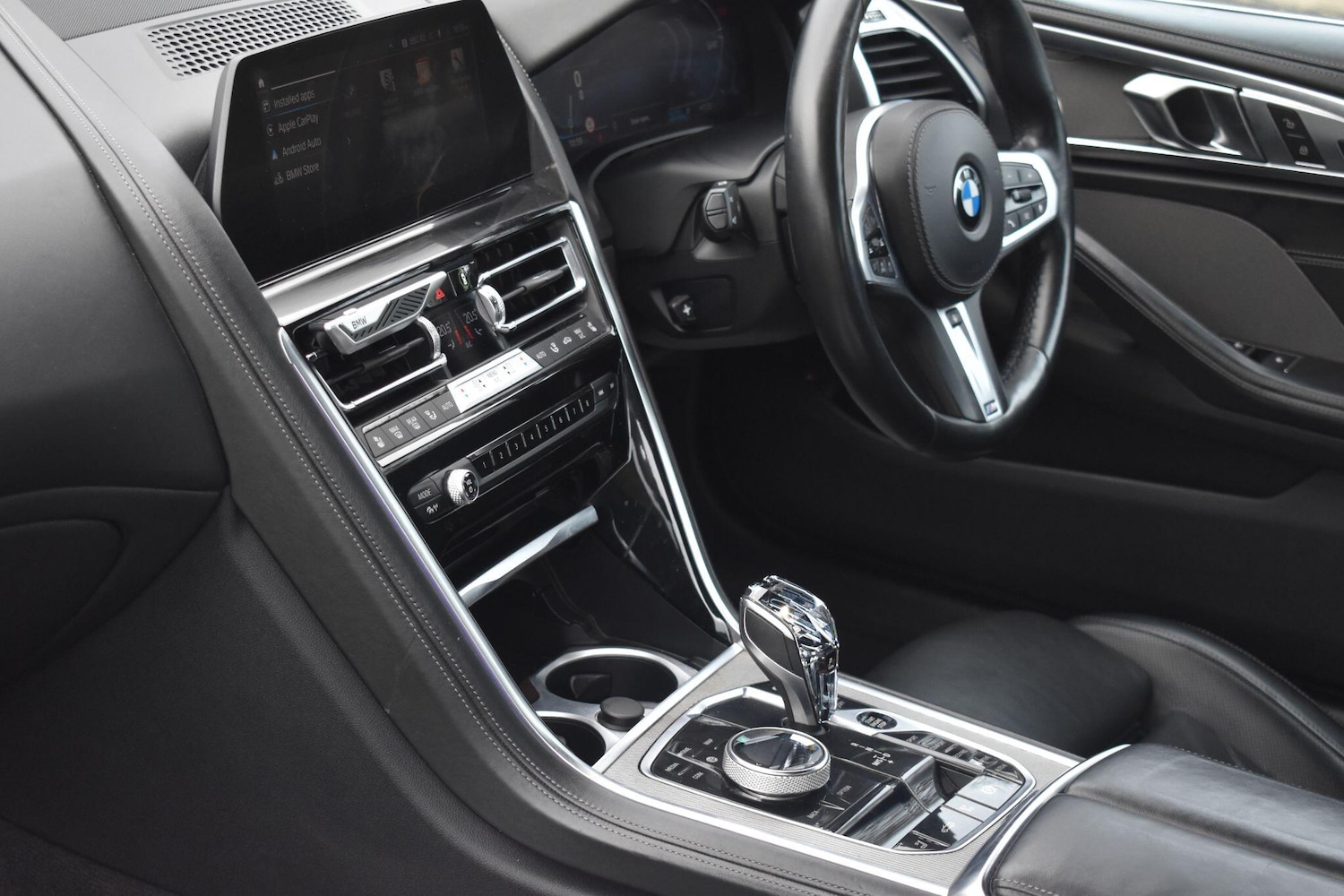 Used BMW 8 Series 2019 for sale - 76550319: Photo 10