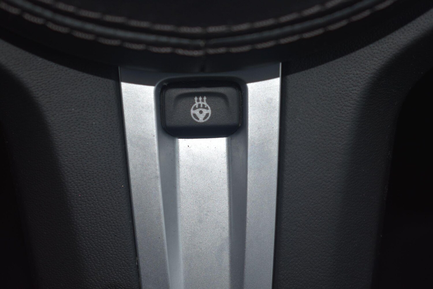 Used BMW 8 Series 2019 for sale - 76550319: Photo 25