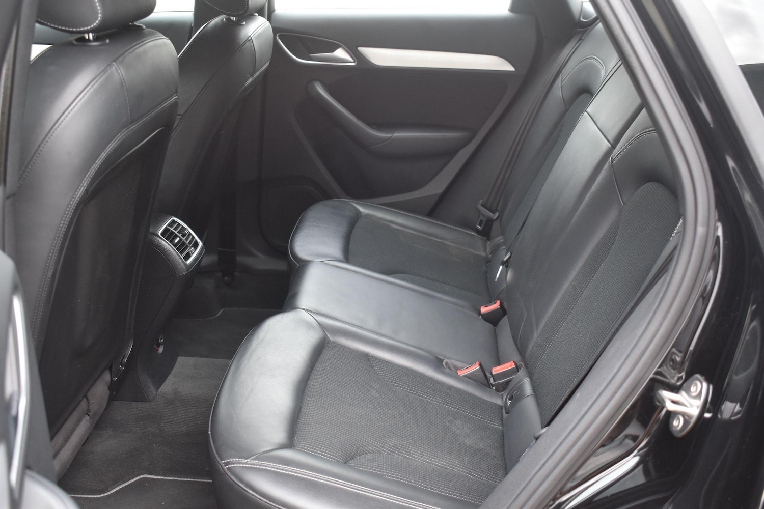 Used Audi Q3 2018 for sale - 76431968: Photo 25