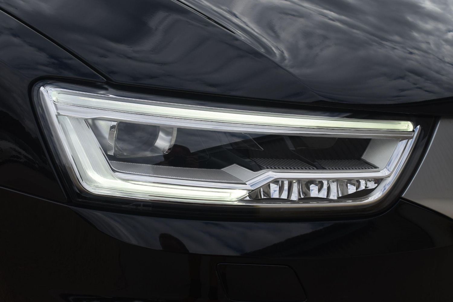 Used Audi Q3 2018 for sale - 76431968: Photo 45