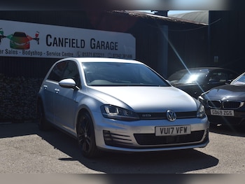 Used Volkswagen Golf 2017 for sale - 75354468: Photo