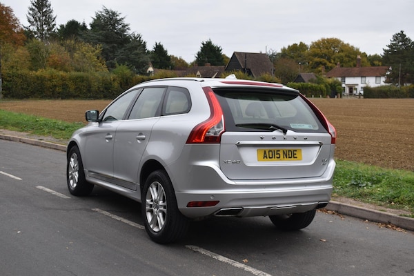 Used Volvo XC60 2015 for sale - 76306180: Photo 15