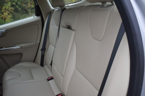 Used Volvo XC60 2015 for sale - 76306180: Photo 29