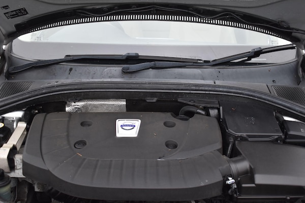 Used Volvo XC60 2015 for sale - 76306180: Photo 39