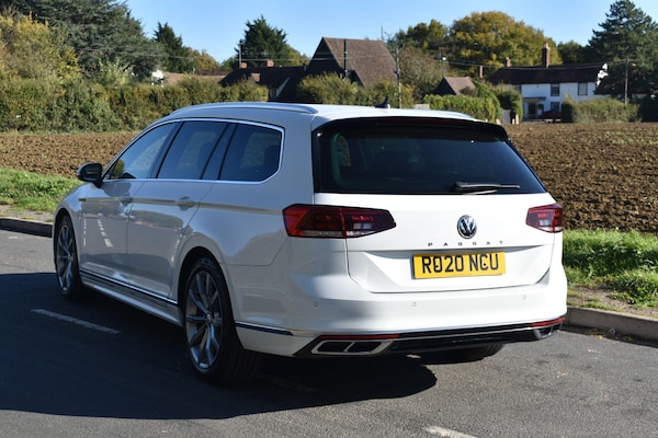 Used Volkswagen Passat 2020 for sale - 76189810: Photo 16