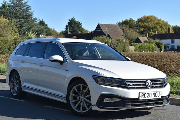 Used Volkswagen Passat 2020 for sale - 76189810: Photo 1