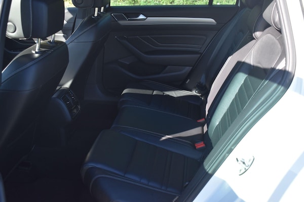 Used Volkswagen Passat 2020 for sale - 76189810: Photo 21