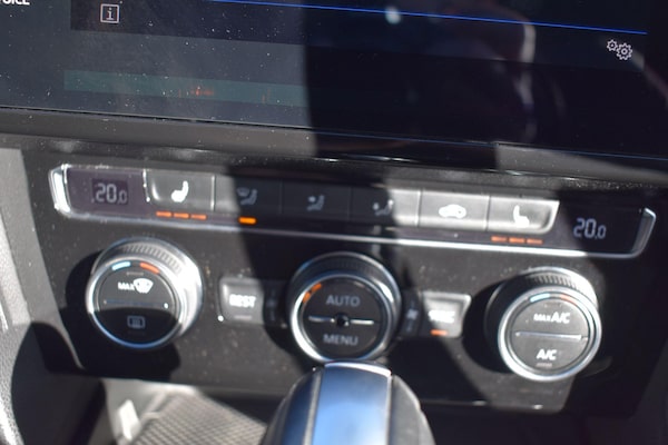 Used Volkswagen Passat 2020 for sale - 76189810: Photo 25